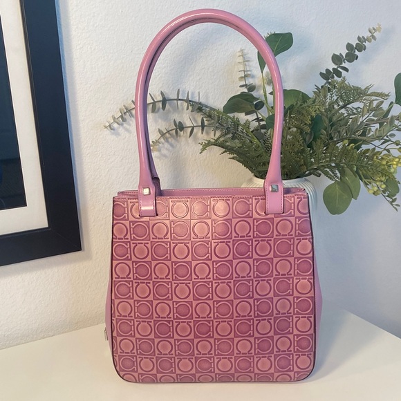 Salvatore Ferragamo Handbags - Salvatore Ferragamo Gancini Logo Lavender Leather Tote